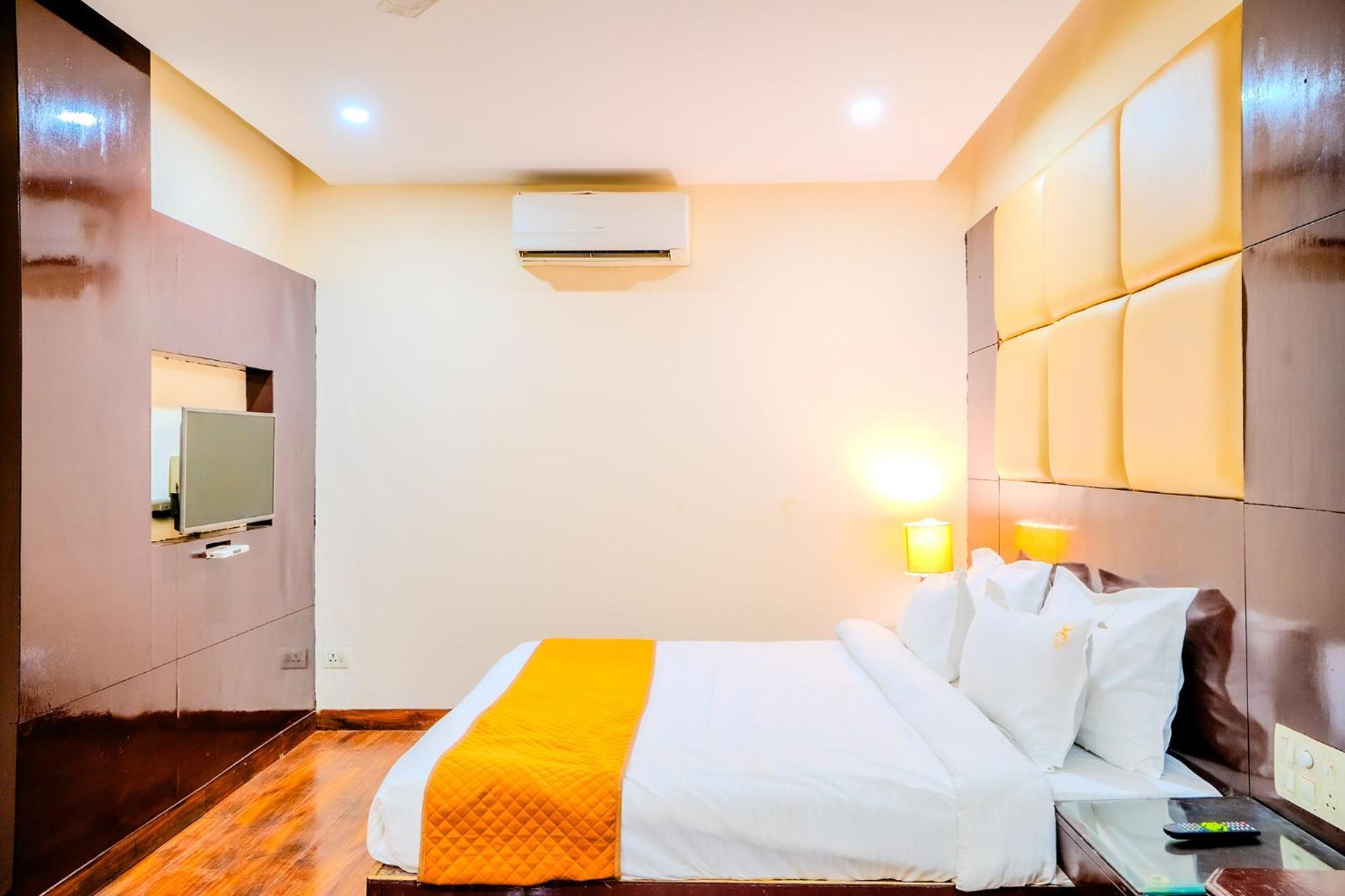 Fabhotel Polovictory Palace Джайпур Екстериор снимка