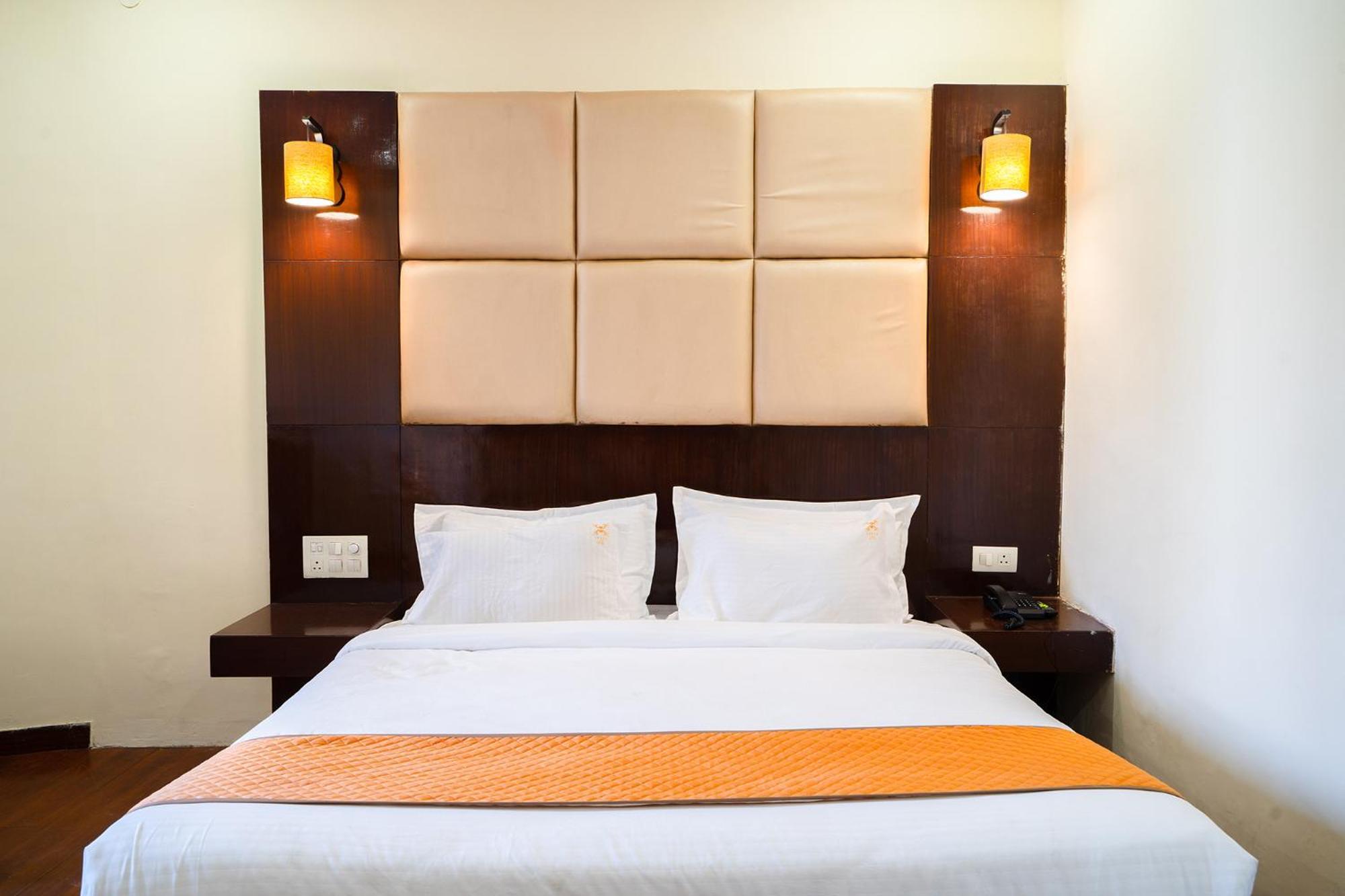 Fabhotel Polovictory Palace Джайпур Екстериор снимка